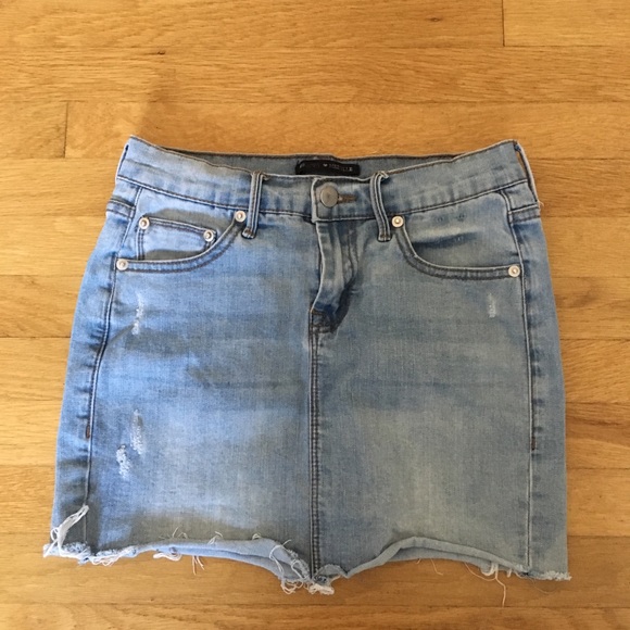 Brandy Melville Dresses & Skirts - Brandy Melville Jean Skirt